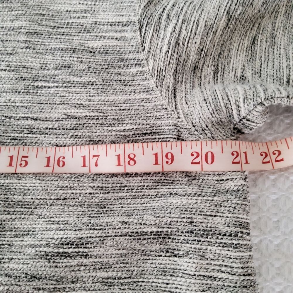 Eileen Fisher White Black Tweed Cardigan Size M - Picture 7 of 9